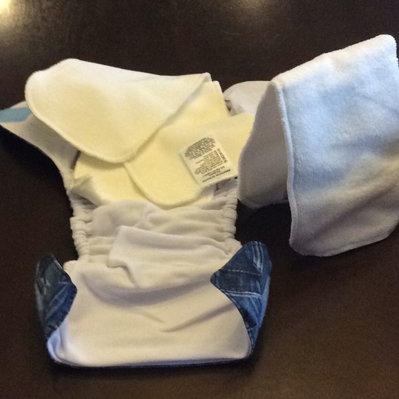🌱One size cloth diaper 💙👖🧢 - Picture 3 of 8